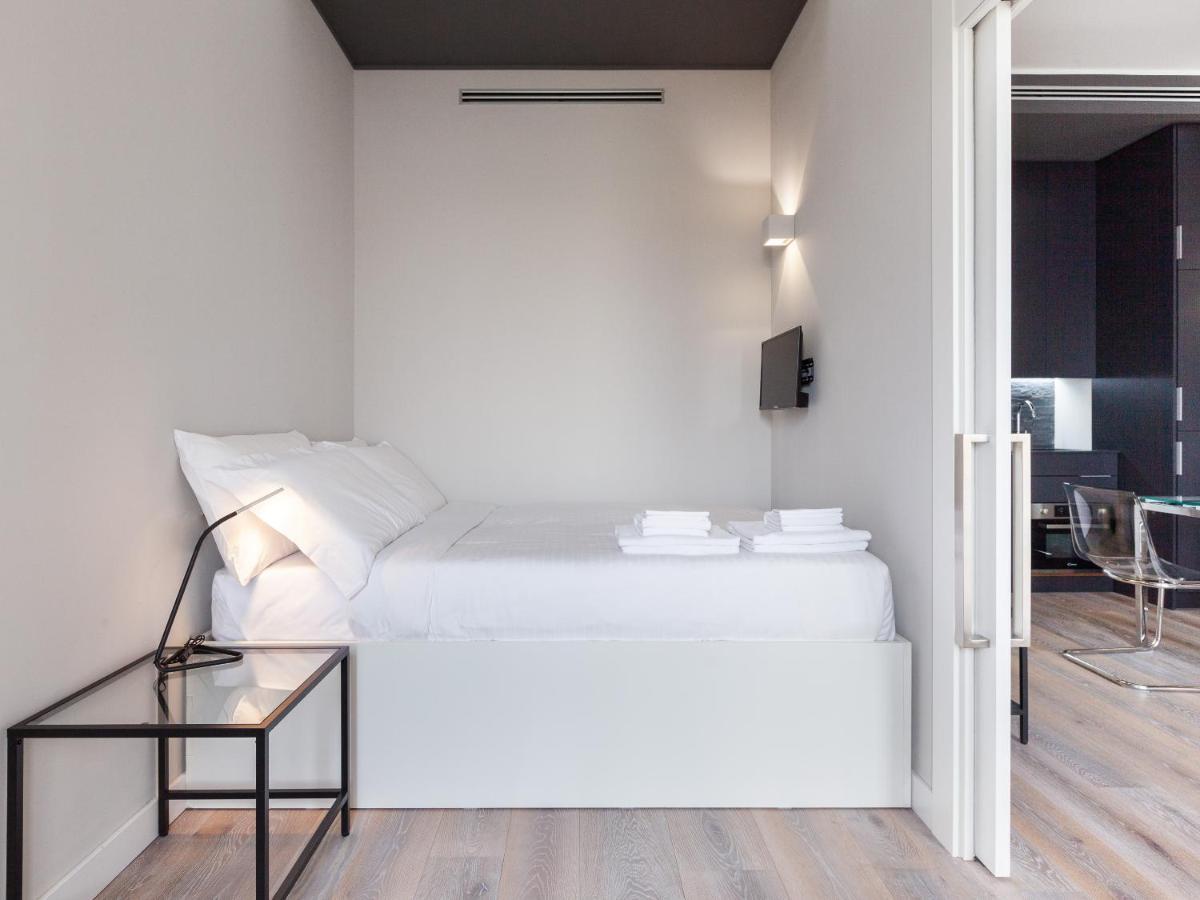 Easyhomes-City Centre Suites Милан Экстерьер фото